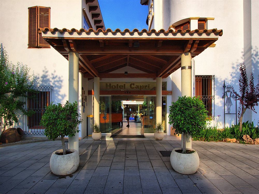 Hotel Capri Sitges Exterior foto